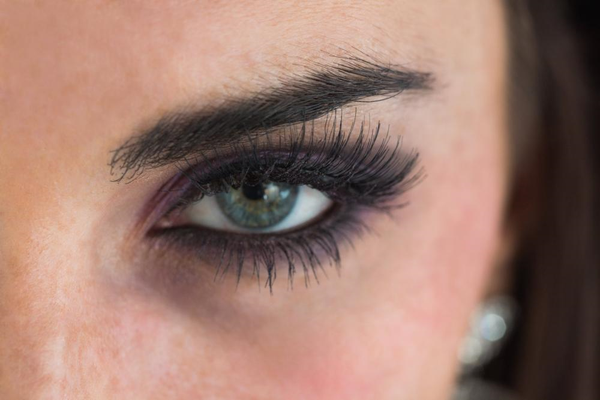 6 MUST TRY eyelash hacks!