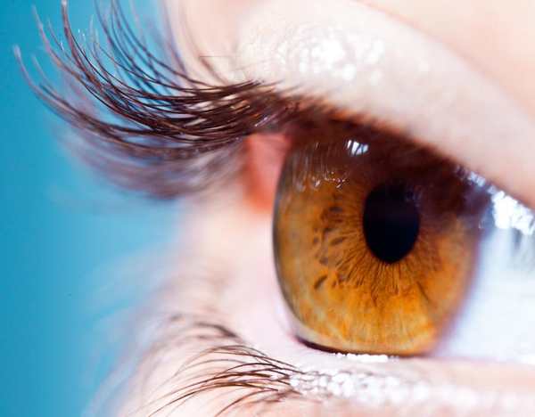 5 tips to get luscious lashes