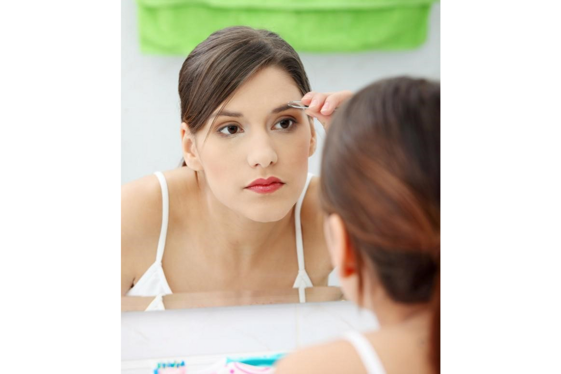 Eyebrow Grooming at Home