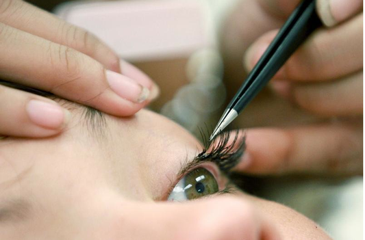 Cluster of 3 - Natural Lashes